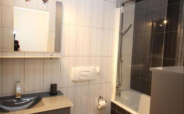 Furnished flat 4 rooms - image - 6