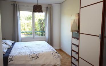 Furnished flat 4 rooms - image - 7
