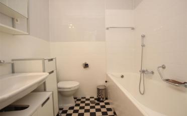 Furnished flat 4 rooms - image - 4
