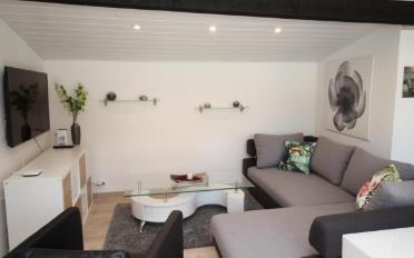 Furnished flat 4 rooms - image - 7