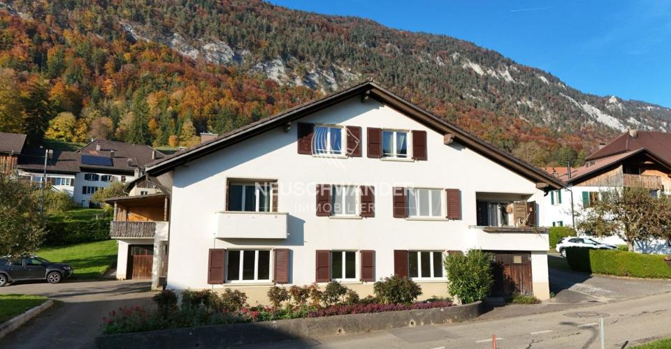 Maison locative de 3 appartements à vendre à Belprahon