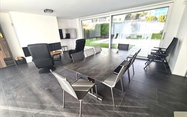 Villa 8.5 pièces - image - 8
