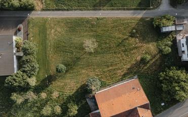 Building land - image - 4