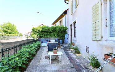 Mixed use property - image - 8