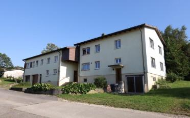 Single house 12 rooms - image - 1