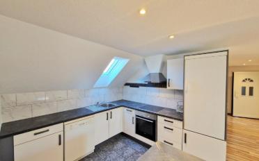 Dachwohnung 3.5 Zimmer - image - 2