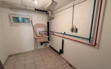 Single house 8 rooms - image - 11