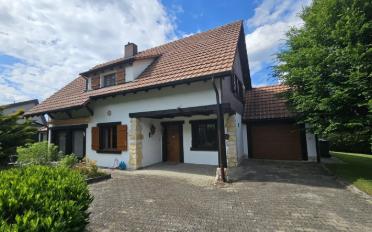 Einfamilienhaus 6.5 Zimmer - image - 1