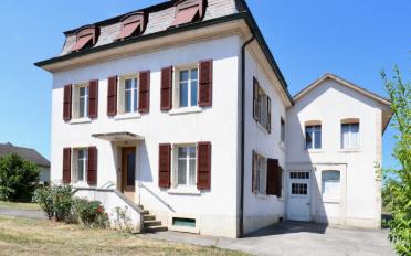 Mixed use property - image - 1