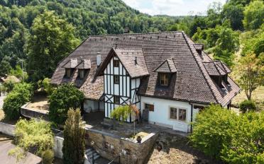 Einfamilienhaus 9.5 Zimmer - image - 6