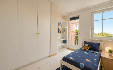 Apartment 4.5 rooms - image - 8