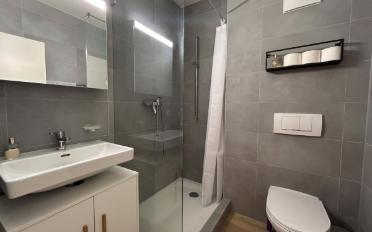 Apartment 4.5 rooms - image - 8
