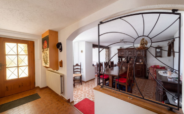 Single house 10 rooms - image - 6
