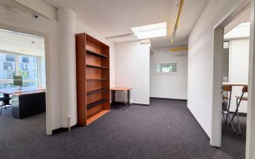 Bureau - image - 9