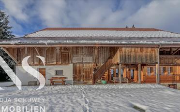 Bauernhaus 5.5 Zimmer - image - 1