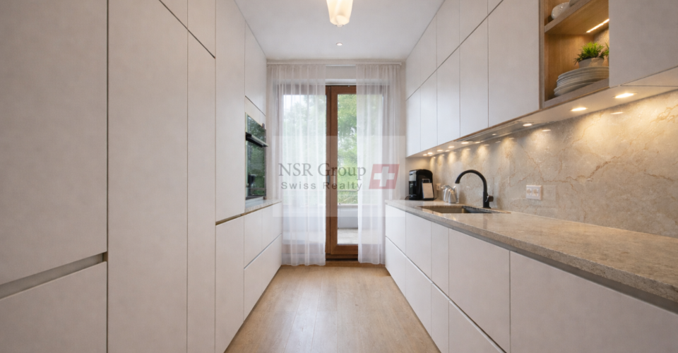Appartement avec terrasse spacieuse, vue Parc et piscine - Vente en SI