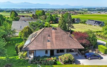 Einfamilienhaus 5.5 Zimmer - image - 1
