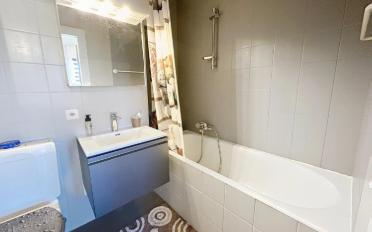 Attic flat 6 rooms - image - 5