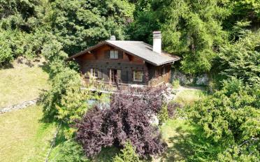 Chalet 5.5 pièces - image - 1