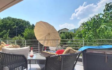 Villa 7.5 Zimmer - image - 2