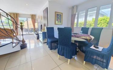Villa 7.5 Zimmer - image - 8