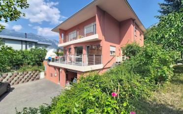 Villa 7.5 Zimmer - image - 1