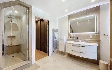 Maison 20 pièces - image - 10