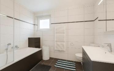 Einfamilienhaus 11.5 Zimmer - image - 8