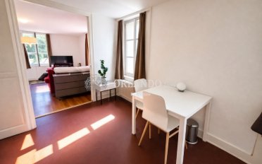 Appartement meublé 2.5 pièces - image - 2