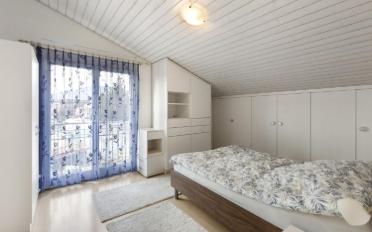 Dachwohnung 2.5 Zimmer - image - 4