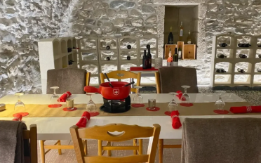 Farm house 12 rooms - image - 10