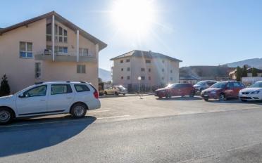 offener Parkplatz - image - 1