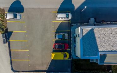 offener Parkplatz - image - 3