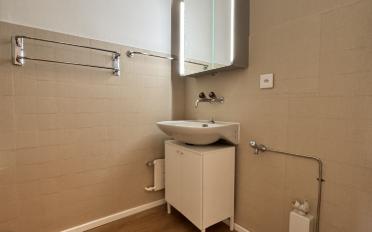 Apartment 4 rooms - image - 6