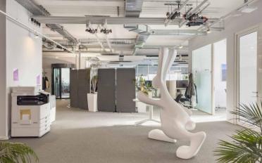 Office - image - 5