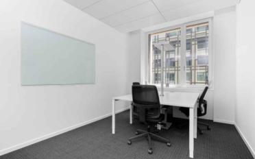 Office - image - 4