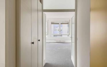 Office - image - 6
