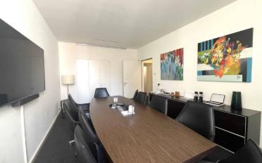 Office - image - 6