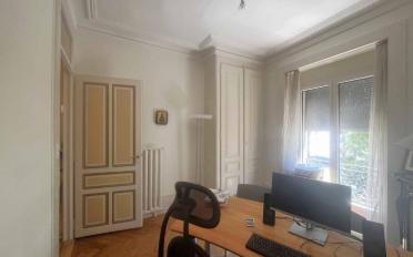 Bureau - image - 5