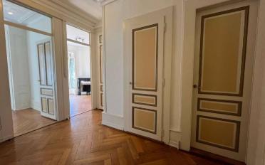 Bureau - image - 6