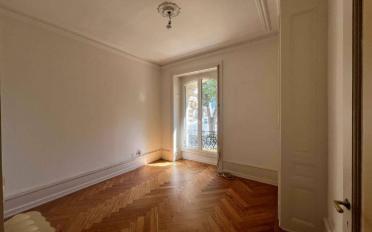 Bureau - image - 4