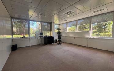 Bureau - image - 11