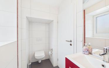Einfamilienhaus 4.5 Zimmer - image - 8