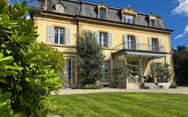 Einfamilienhaus 8.5 Zimmer - image - 2