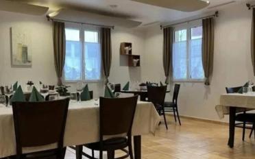 Restaurant - image - 6