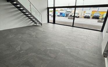 Commercial 1 room - image - 3
