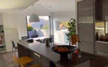 Villa 7.5 pièces - image - 2