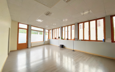 Commercial 6 rooms - image - 2
