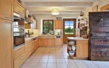 Single house 8 rooms - image - 3