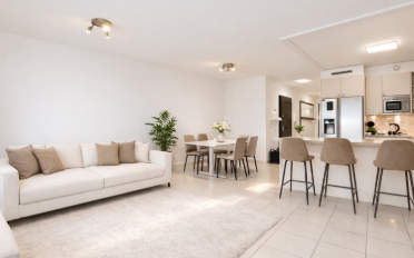 Apartment 4 rooms - image - 1